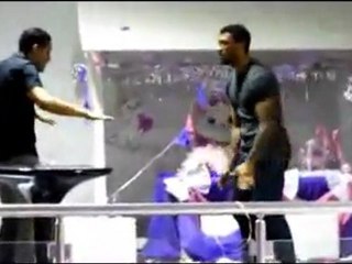 Colin Kazim Richards Dancing