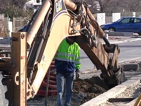 Combat pour une cabane de gardian (Stes-Maries-de-la mer)