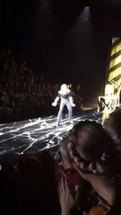 PFW S/S '11: Marc Jacobs at Louis Vuitton