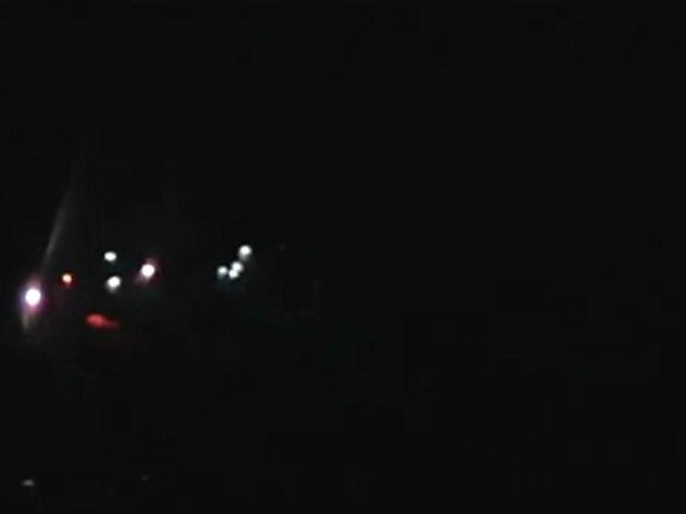 فري برس   حماة كفرزيتا اطلاق نار كثيف صباح الاثنين 30 1 2012