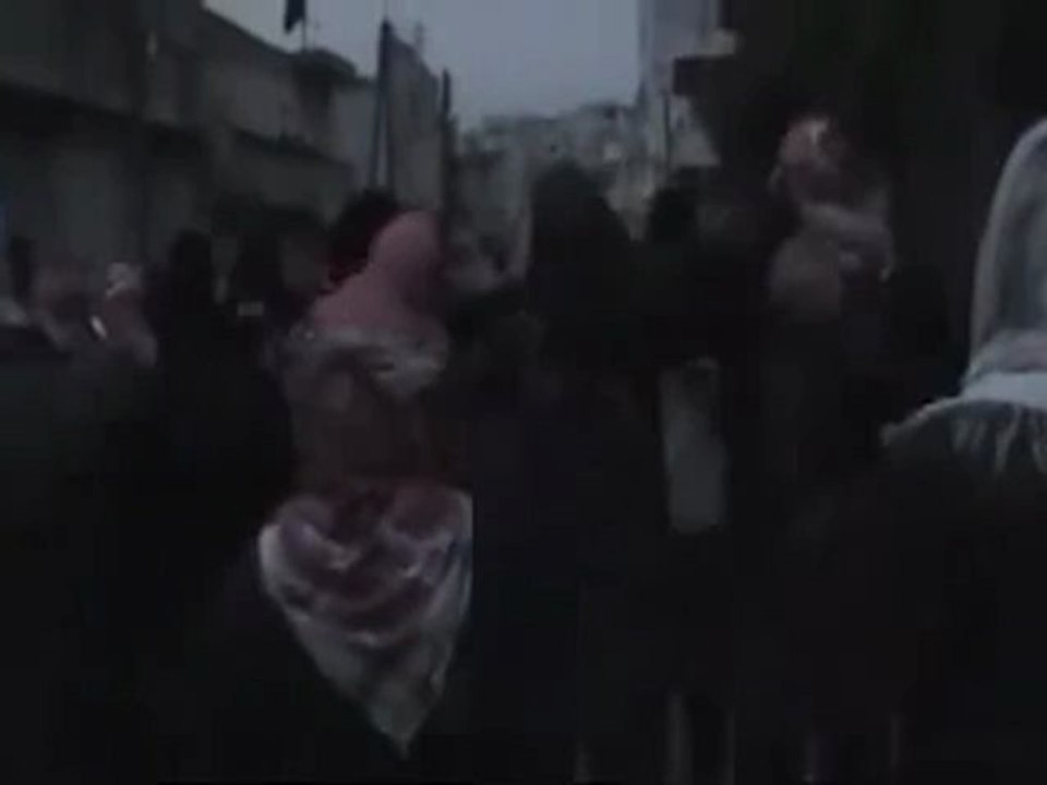 فري برس   حلب    مسائية أبطال حي المرجة 30 1 2012 جـ1