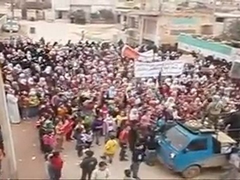 فري برس تحية من ثوار ديربعلبة الى ثوار الغرارات ليبنا 30 1 2012