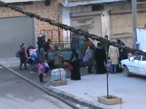 فري برس حمص كرم الزيتون تهجير الناس قسرا 30 1 2012
