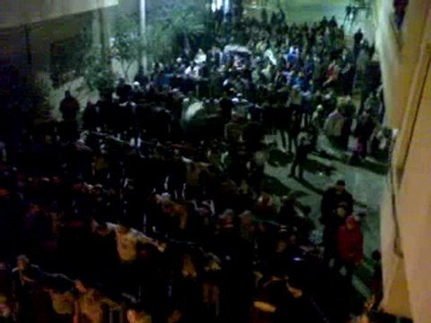 فري برس حمص الوعر القديم يللي بيقتل شعبوا خاين 30 1 2012