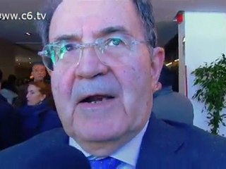 Prodi: un Europa debole non è interesse di nessuno. Una mano al governo tecnico? Sono in pensione