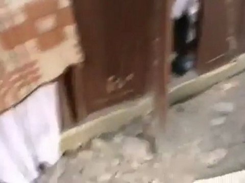 فري برس حماة قصف مدفعي و إطلاق نار عشوائي على قلعة المضيق الأثرية 30 1 2012 ج2