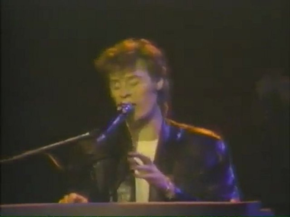 I Can't Go For That (LIVE) / HALL & OATES