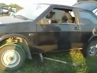 Πώς να βάλεις μπροστά το αμάξι άμα μείνει