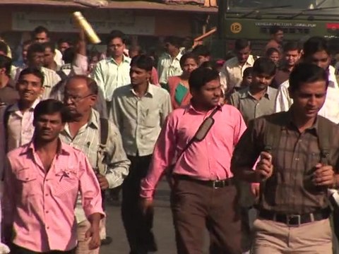 Indians look to finishing school to boost careers