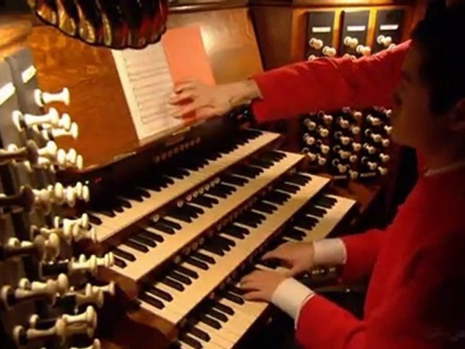 Ave Verum Corpus (Mozart) - King's College, Cambridge