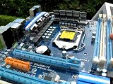 Gigabyte P55M-UD4 P55 LGA1156 Core i5 Motherboard Unboxing Linus Tech Tips