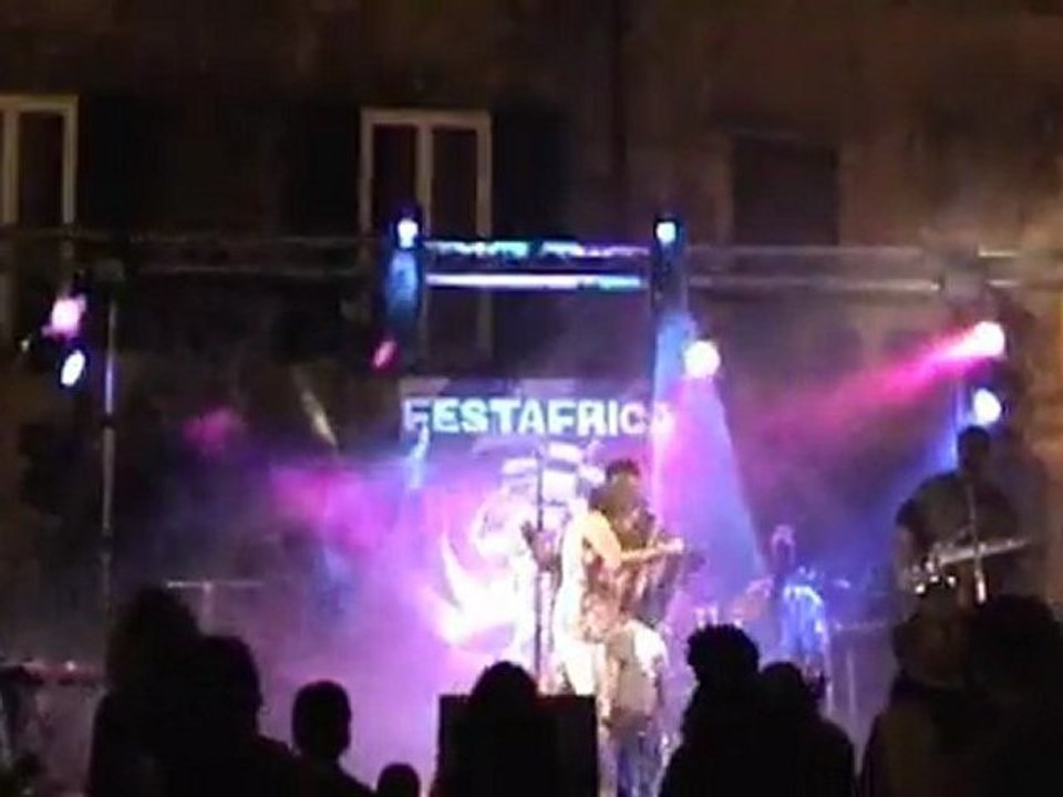 Bachir Sanogo musicien, auteur, compositeur