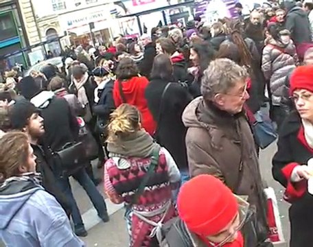 ROUEN Manifestation des travailleurs sociaux devant la préfecture