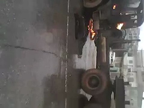 فري برس إدلب أريحا ناقلة دبابات أعطبها الجيش الحر 31 1 2012