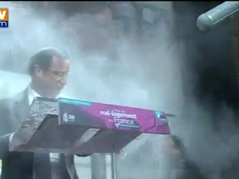 Hollande reçoit de la farine