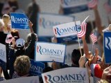 Romney roars back in Florida