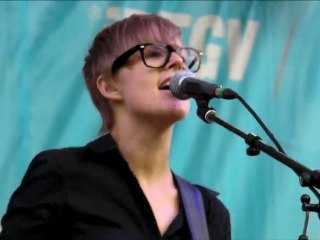 PAMELA HUTE A PARIS PLAGE 24 JUILLET 2010