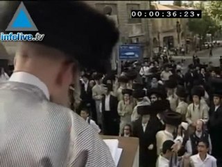 Ultra-religiosos protestan en Jerusalén