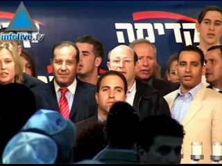 باراك يطلب من المرت الاستقالة او الذهاب الى عطلة