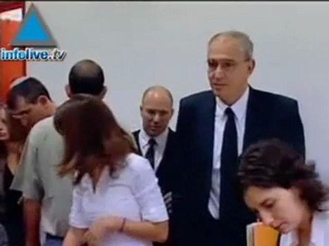 Infolive.tv: Mazuz advierte a los abogados de Olmert que no