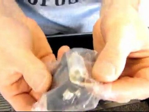 PNY nVidia GeForce GTX 480 Fermi DirectX 11 Video Card Unboxing & First Look Linus Tech Tips