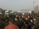 Angry Protestors Storm Police Station in China's Jiangxi Province