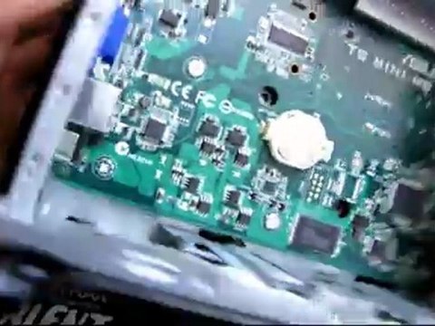 Asus TS Mini Windows Home Server Hard Drive Upgrade Guide & Walkthrough Linus Tech Tips