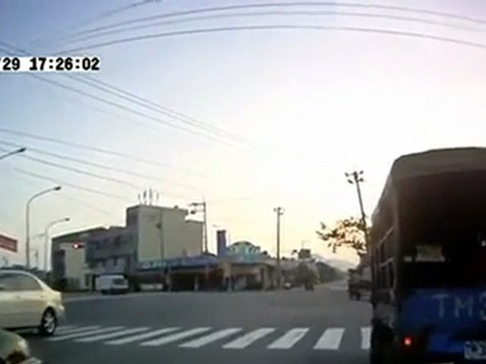 Compilation crash de voiture de la semaine #1