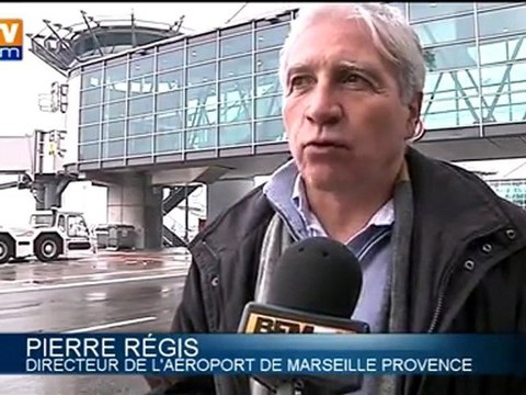 L'aéroport de Marseille Provence sous 5 cm de neige
