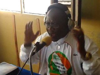 passage du Bishop à la radio amitié à Abidjan