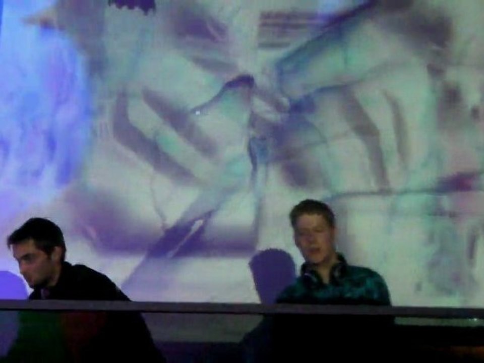 Vinzcraft + Danseurs @ Mandala Party