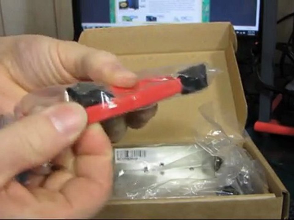 Silverstone HDD Boost SSD & Hard Drive Optimizer Unboxing & First Look Linus Tech Tips