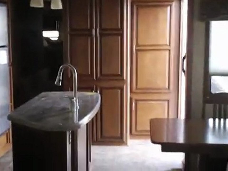 801.307.1085 http://www.generalrvutah.com 2012 Mobile Suites 36RE3 camper trailer, 5th Wheel in utah, rv dealer utah, utah rv dealers, general rv utah