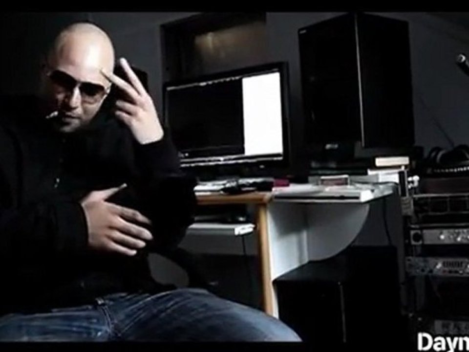 [ALKPOTE] Introduction aux Marches de l'Empereur Dr. Mad vs Inspecteur Gadget   NÉOCHROME - YouTube2