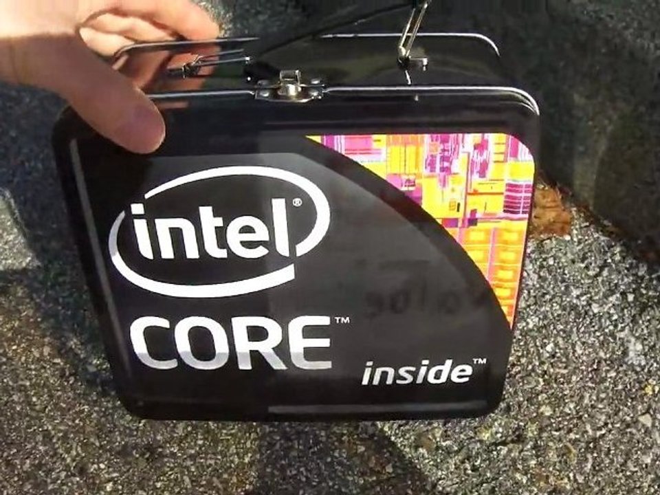 Sony Cybershot DSC-TX5 Digital Camera HD Video Quality and Waterproof "ness" Test Linus Tech Tips