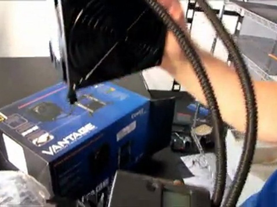 CoolIT Vantage A.L.C. Advanced Liquid Cooling CPU Water Cooler Unboxing & First Look Linus Tech Tips