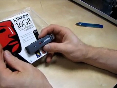 Kingston Datatraveler Locker+ 16GB USB Key Thumb Drive Unboxing & First Look Linus Tech Tips