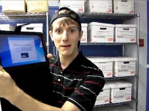CTL 2go PAD SL10 10 Windows 7 Atom Tablet PC Unboxing & First Look Linus Tech Tips