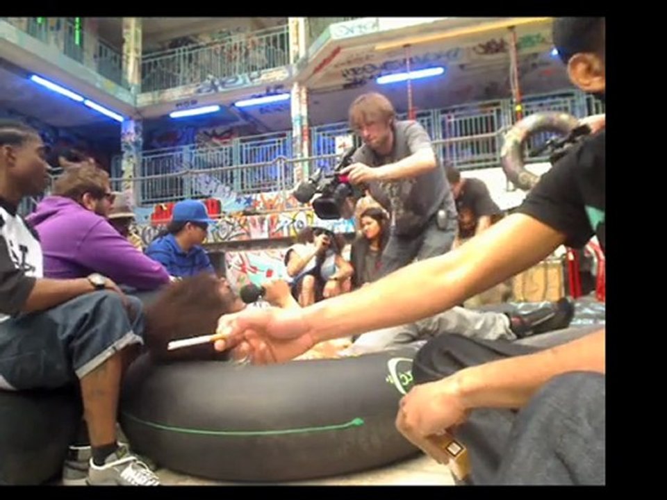 Emo & Metek / Oh No // LIVE // Piscine Molitor // 21 Mai 2010