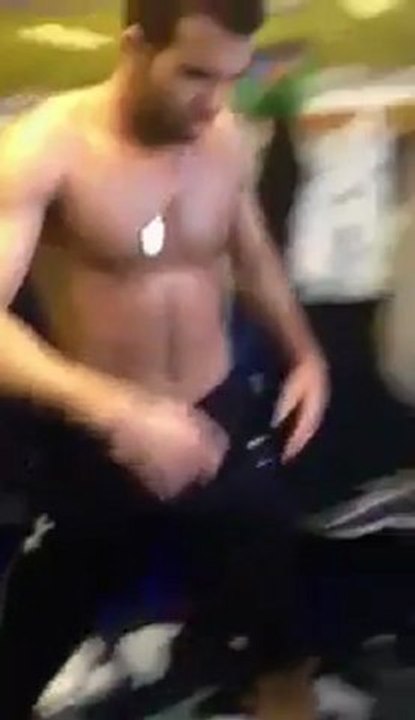 Επίδειξη καράτε από τον Σάντρο