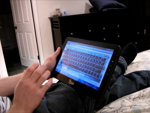 CTL 2Go Pad 10 Windows 7 Tablet PC Demo Video & iPhone Comparsion Linus Tech Tips