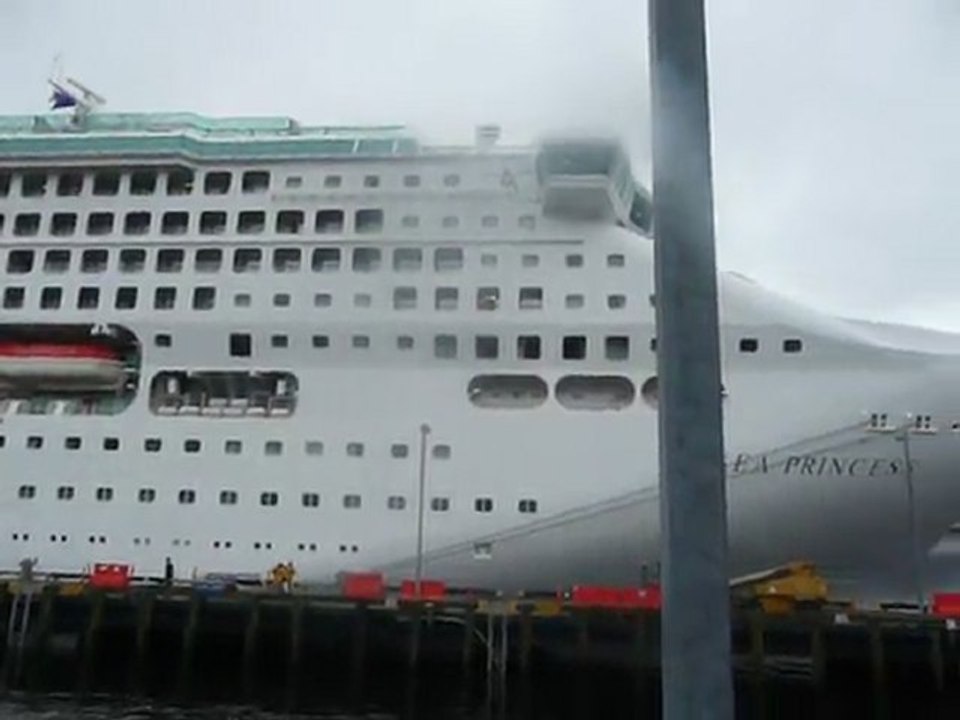 CRUISE (KETCHIKAN)-2010 021
