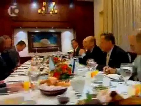 Kofi Annán se reúne con Ehud Olmert