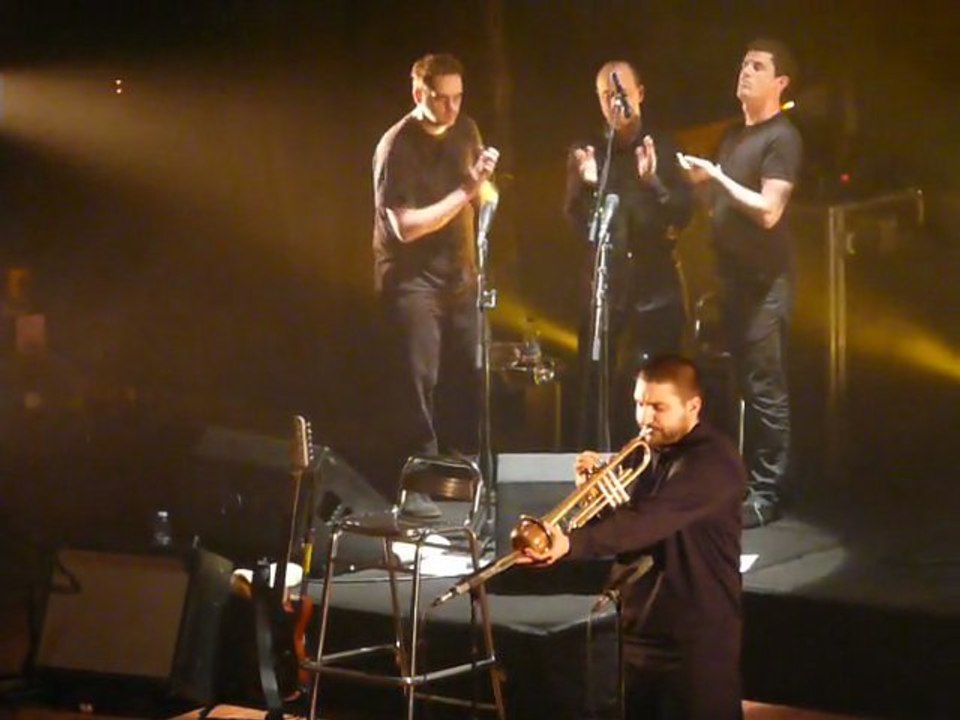 ibrahim Maalouf au bikini - Toulouse-Ramonville