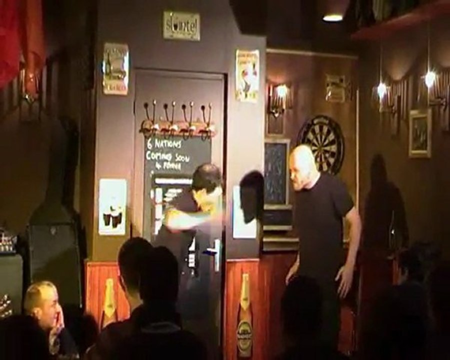 IMPRO SPACE GÔNES :LE BOXEUR PATINEUR