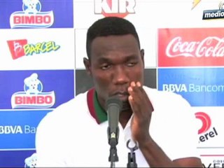 Medio Tiempo: Walter Ayov'i habla de Suazo.mov