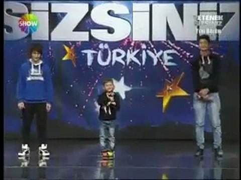 Yine Sensiz Kaldım Ben