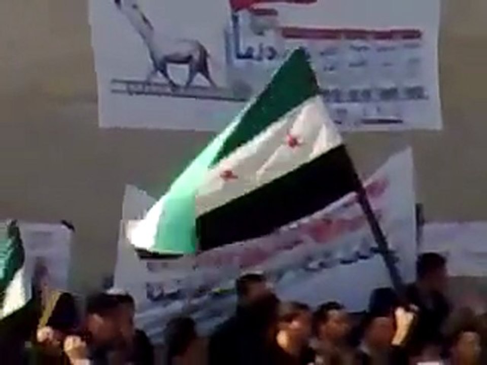 فري برس   درعا حوران   الحارّة  مظاهرة جمعة عذرا حماة 3 2 2012 ج3