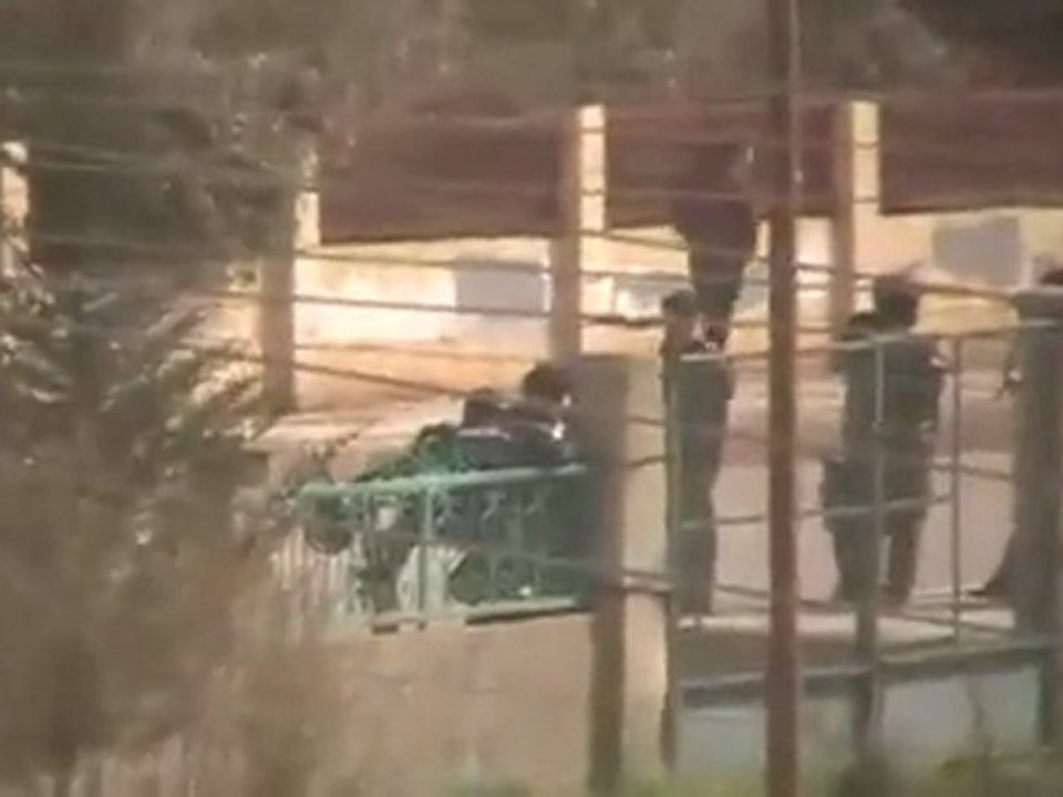 فري برس   درعا المحطة حي الكاشف محاصرة قطعان الامن مسجد مصعب بن عمير جمعة عذرا حماة سامحينا 3 2 2012