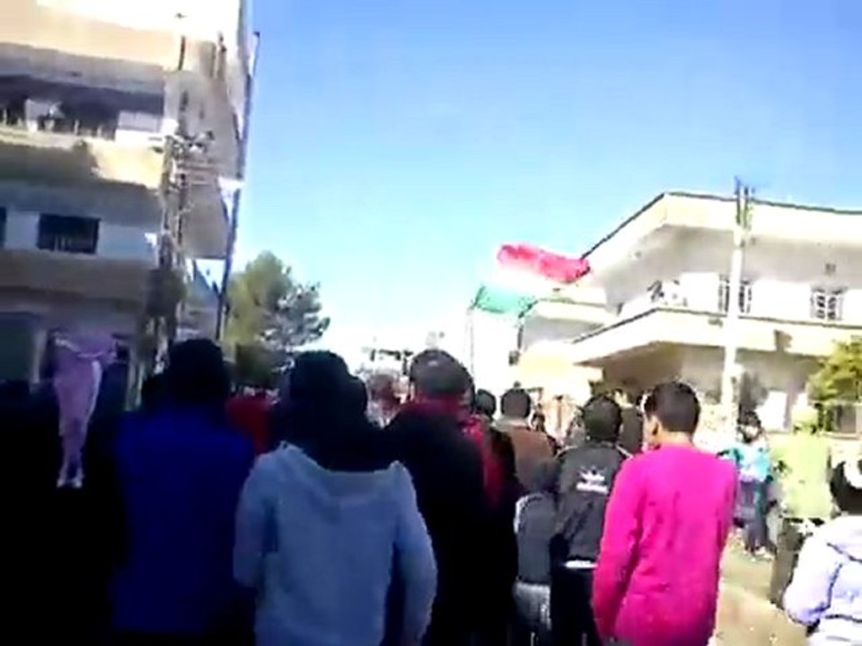 فري برس   جامع الشيخ معشوق والروضة القامشلي ج حماه سامحينا 3 2 2012 ج2